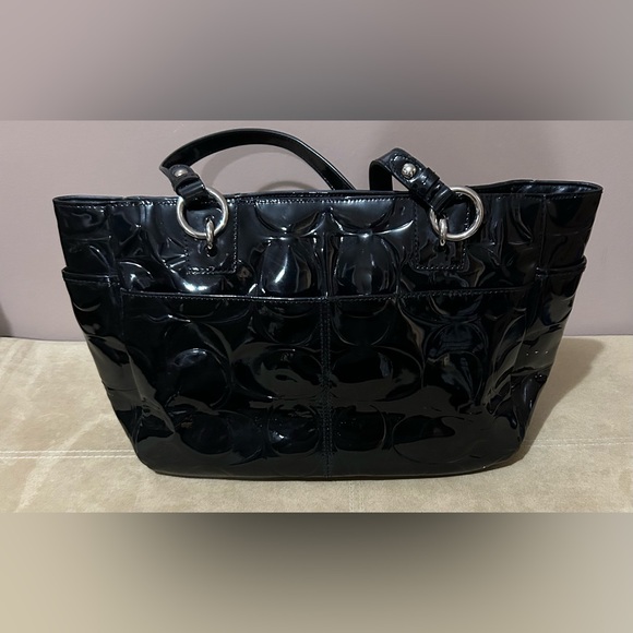 Coach purse - Picture 3 of 4